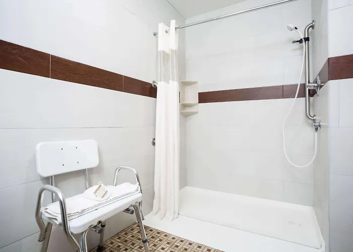 Howard Johnson By Wyndham 3* Williams
