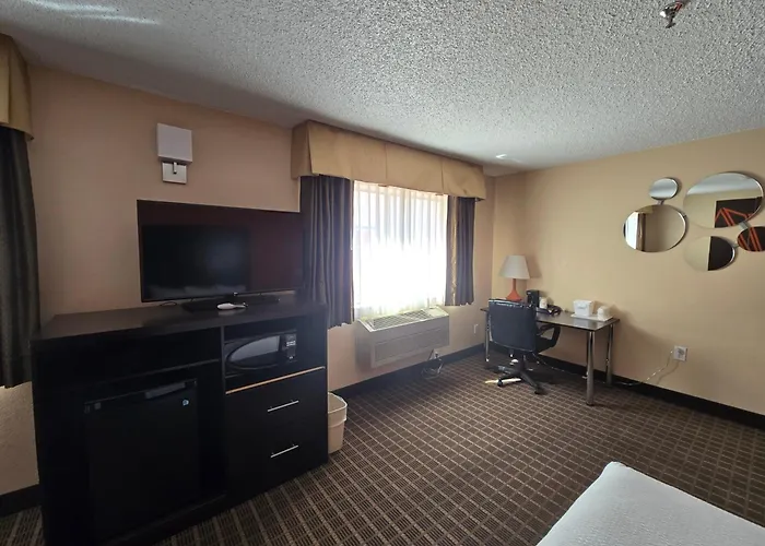 Howard Johnson By Wyndham 3*