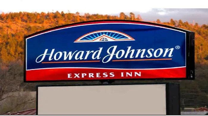 Hotel Howard Johnson By Wyndham Williams